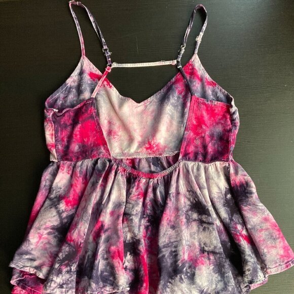 TIE DYE SPAGUETTI STRAP CAMISOLE/WAIST RUFFLE SIZE SMALL OPEN BACK - Picture 7 of 9